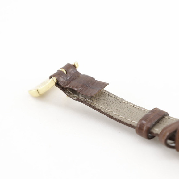 Fendi Women's 640L Gold-Plated Quartz Watch with Analog Display and Silver Dial - Picture 8 of 11